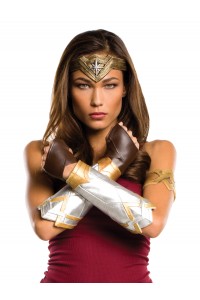 Wonder Woman Deluxe Accessory Set for Adult