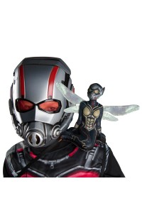 Wasp Shoulder Accessory